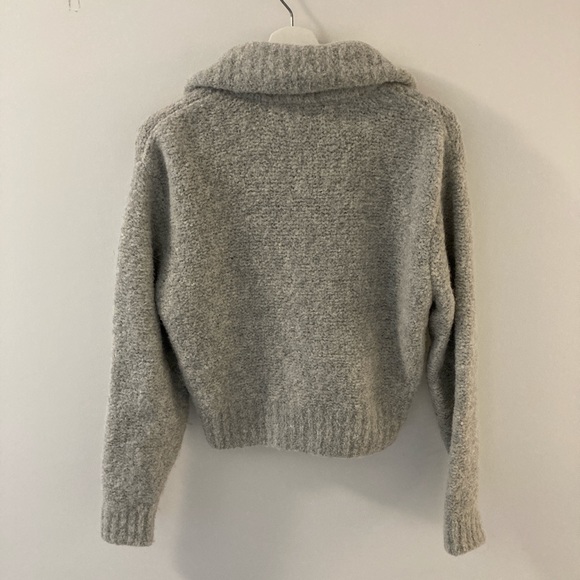 Aritzia Wilfred Free Fluffy Zip Up Sweater - Picture 4 of 4